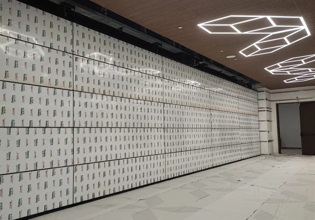 cloud-automatic-vertical-retractable-walls-left-side-view